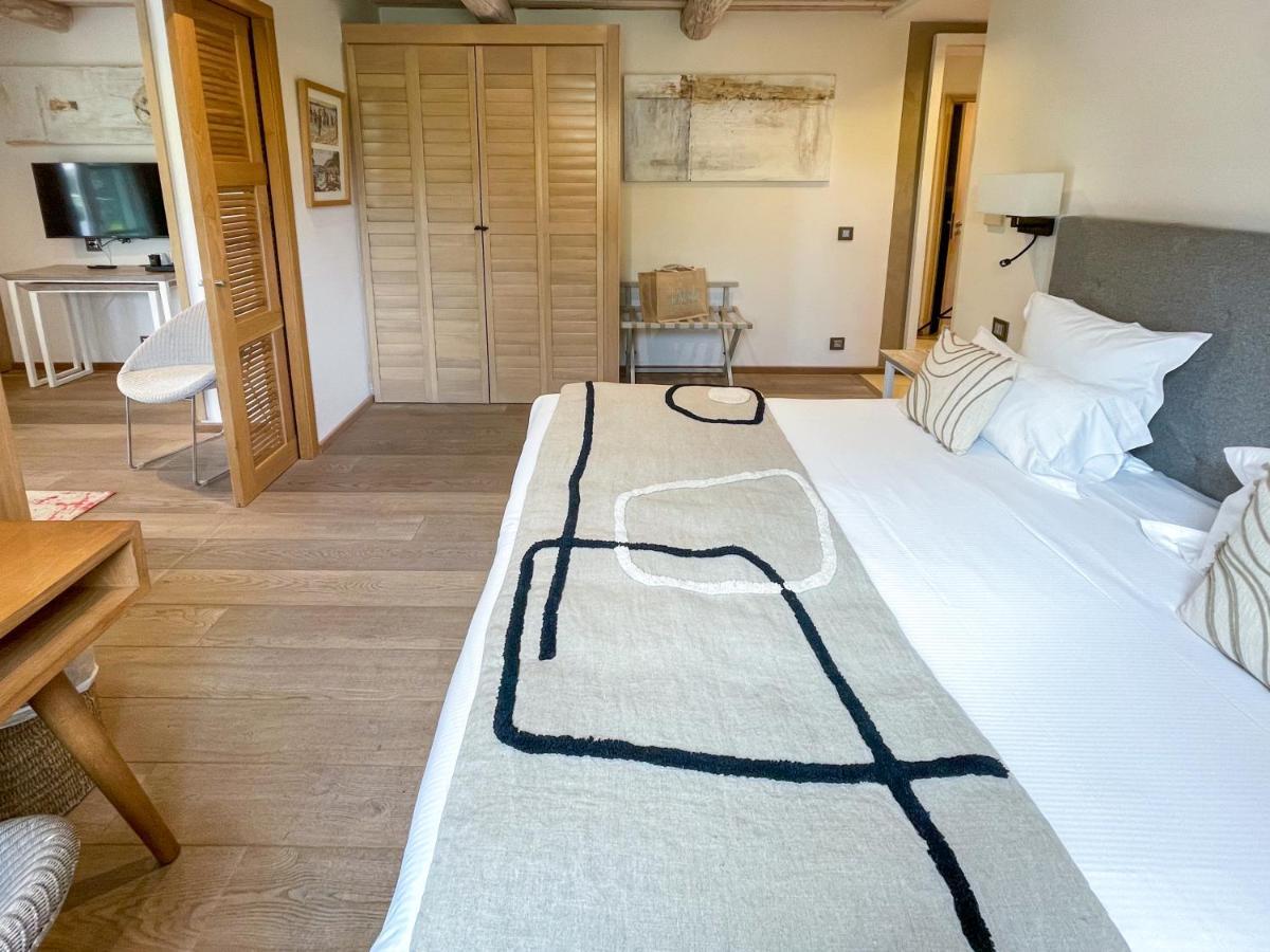 Suite with Terrace with Swimming Pool view,1377379991:JPEG